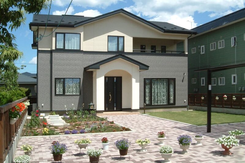 Gallery House