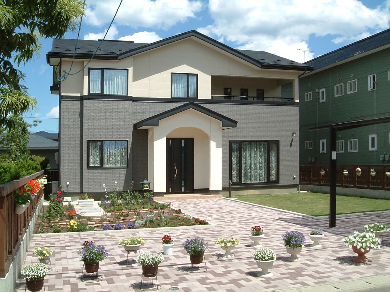 Gallery House