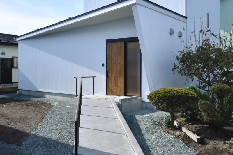 J-house