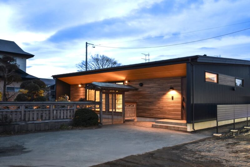 余白を楽しむ平屋の家